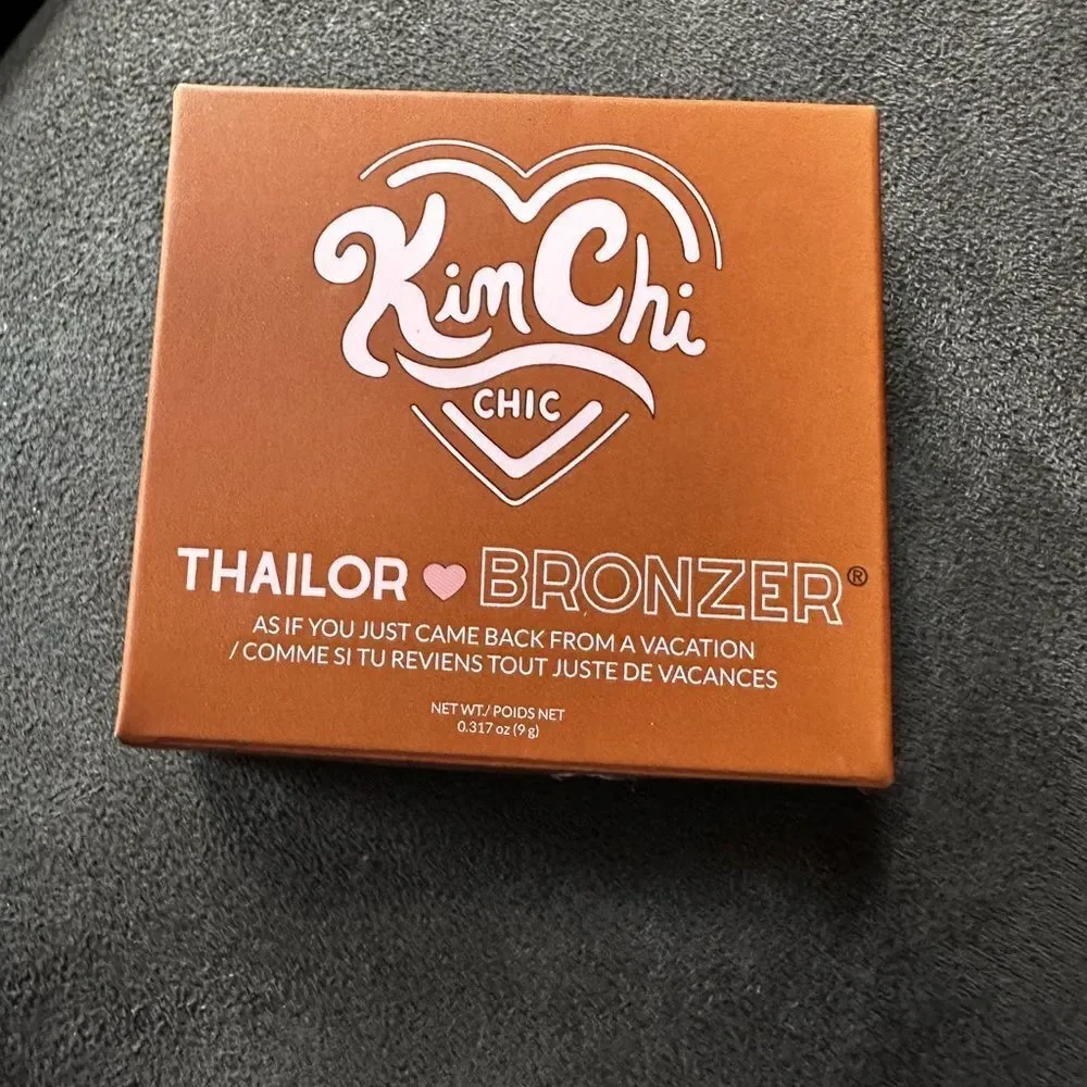 Chella eye shadow & Kim Chi bronzer Bundle ❤️